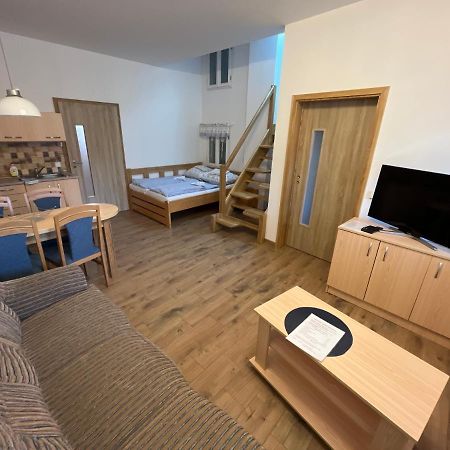 Hotel Sokoli Hnizdo à Hlaska Extérieur photo