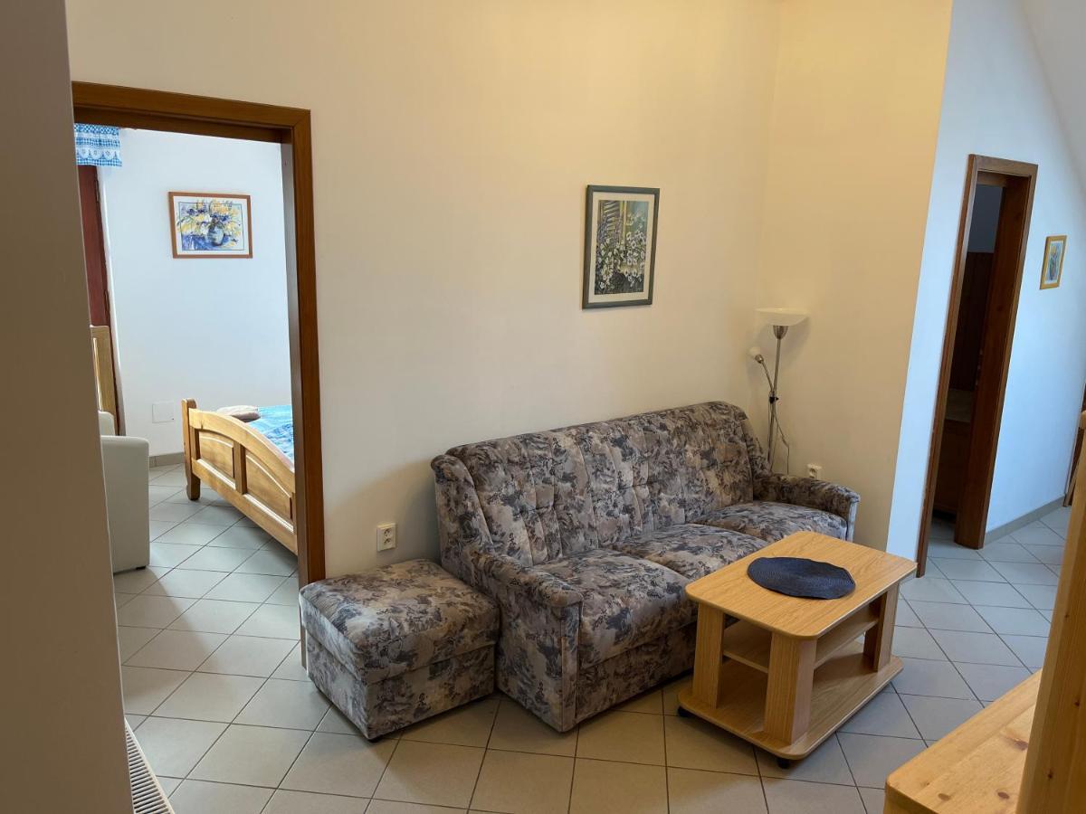 Hotel Sokoli Hnizdo à Hlaska Extérieur photo