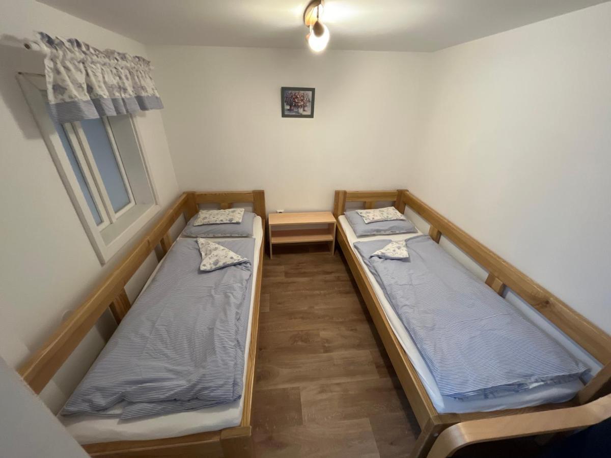 Hotel Sokoli Hnizdo à Hlaska Extérieur photo